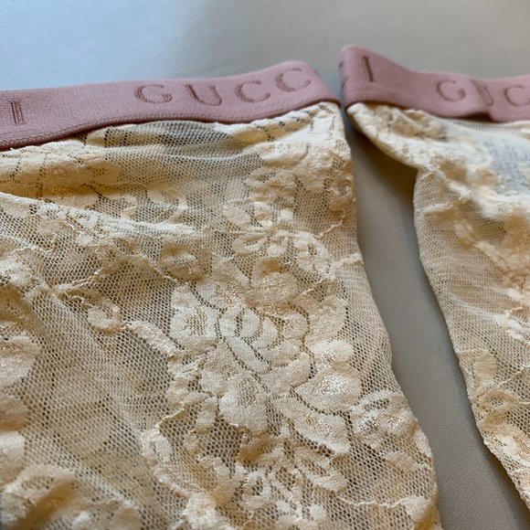 Gucci Metallic Floral Lace Socks in Cream - Picture 4 of 8